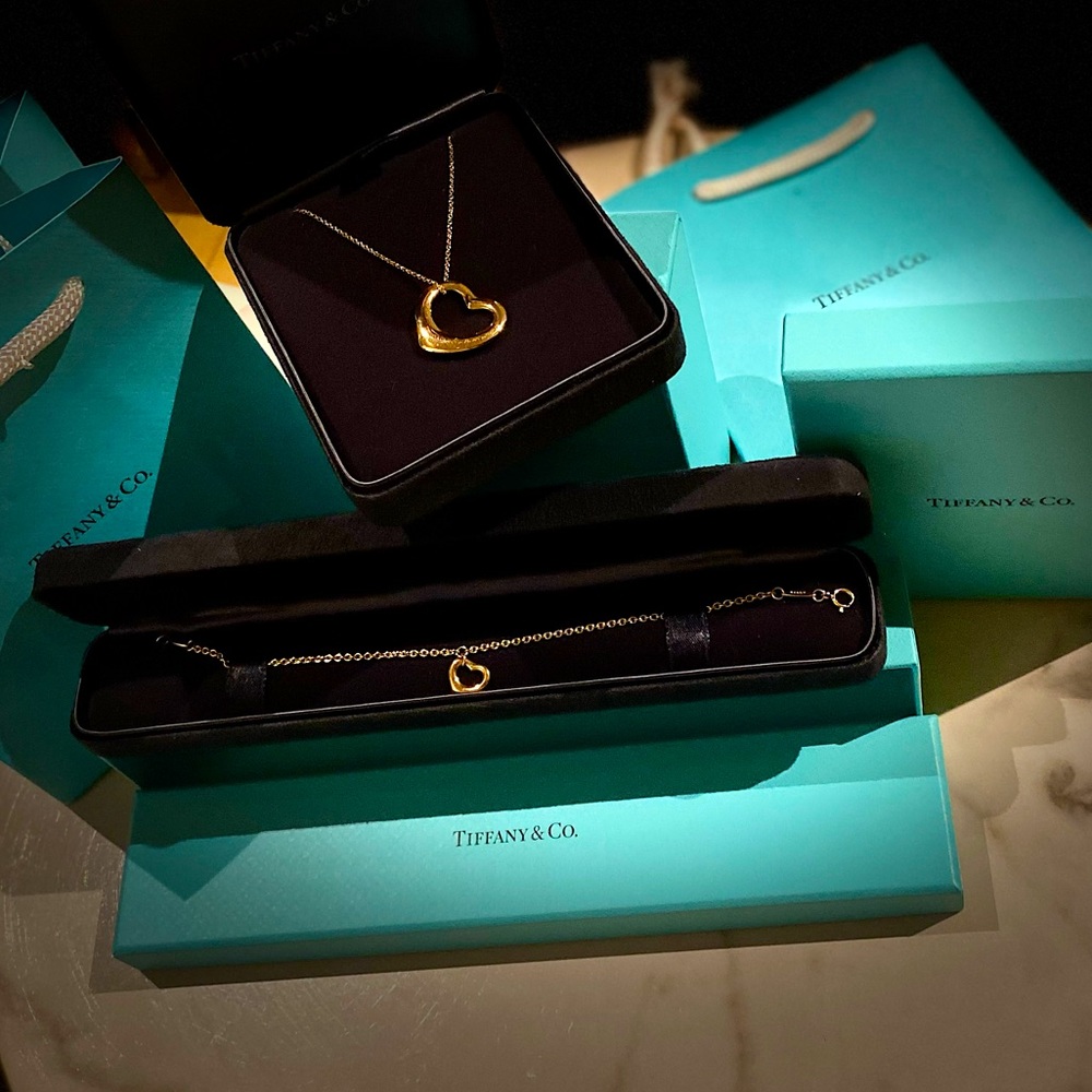 Tiffany & Co. Elsa Peretti® Open Heart pendant necklace 22mm 18k rose gold set